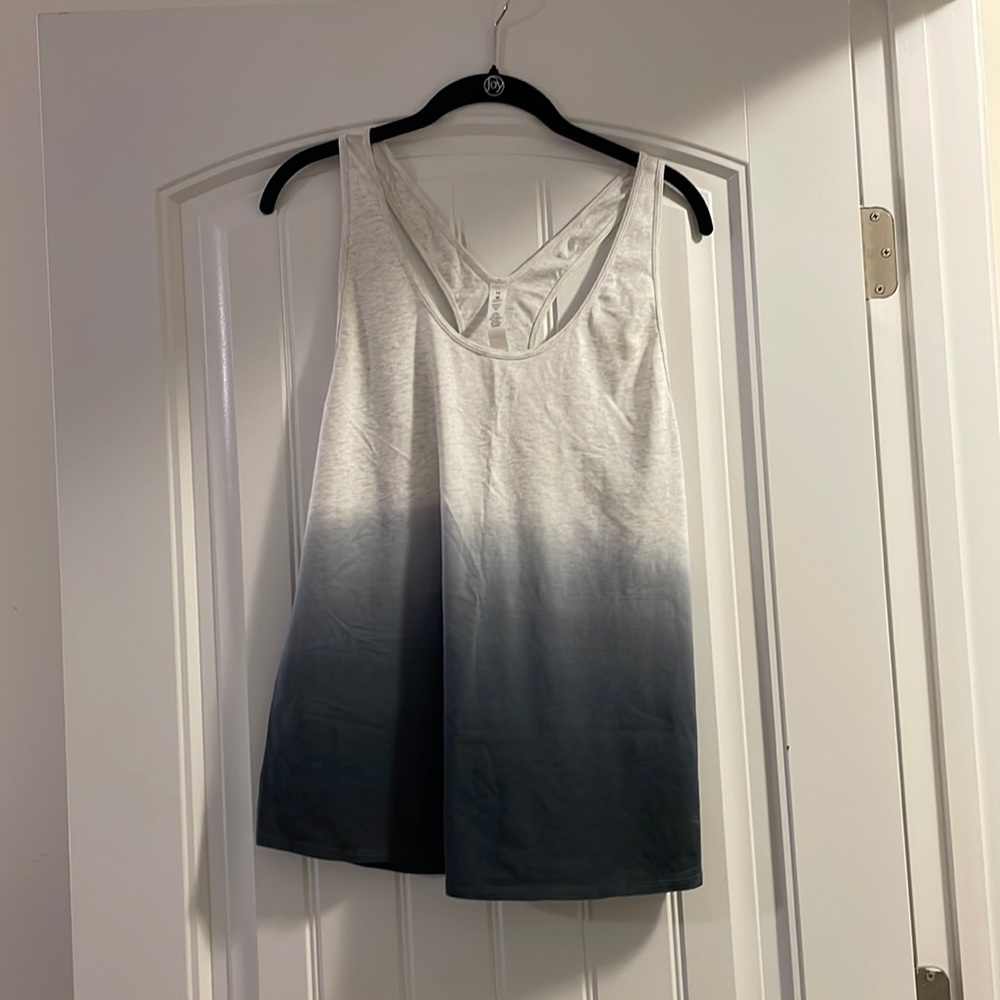 Lululemon tank top